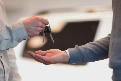 zakup samochodu - umowa poradnik
